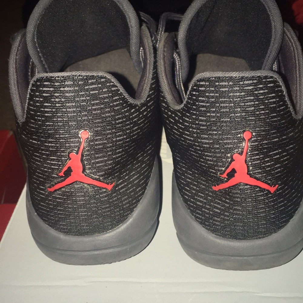 Jordan Eclipse - Picture 2 of 3